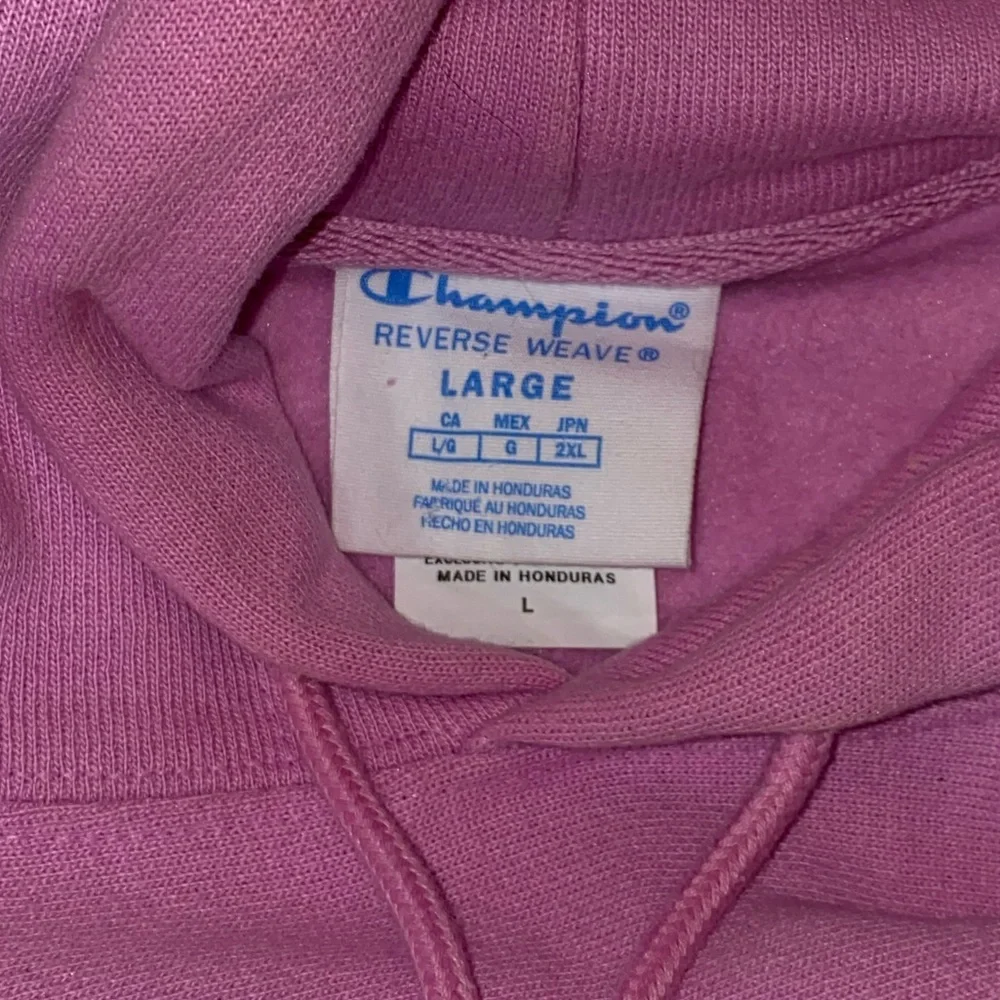 Champion ‘Women's Reverse-Weave Fleece Hoodie in Paper Orchid’ Large (L) - Picture 6 of 7